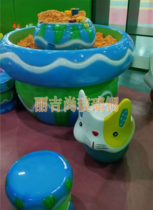 美陈形象雕塑玻璃钢雕塑工艺