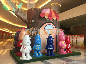 卡通羊玻璃钢雕塑商场美陈