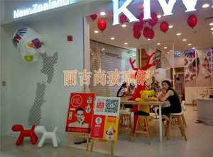 卡通玻璃钢雕塑商场美陈