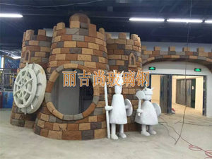 卡通人形玻璃钢雕塑商场美陈